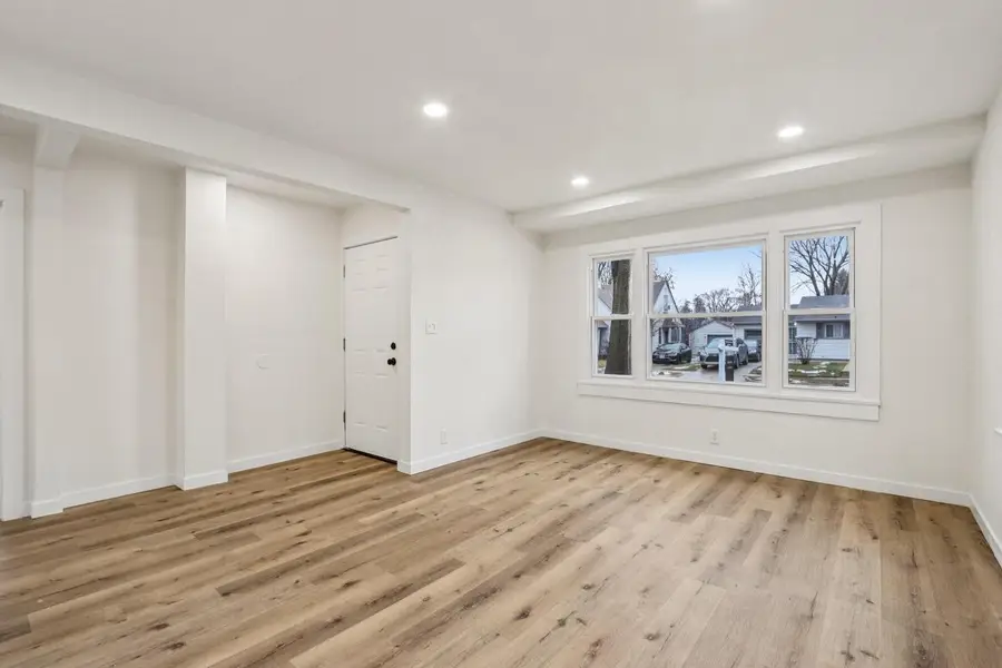 5129 N 62nd STREET, Milwaukee, WI 53218 - Image #3