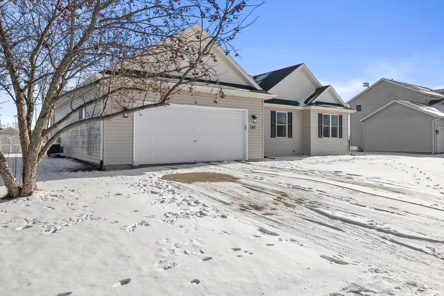 242 Cotton Grass LANE, Walworth, WI 53184 - Image #2