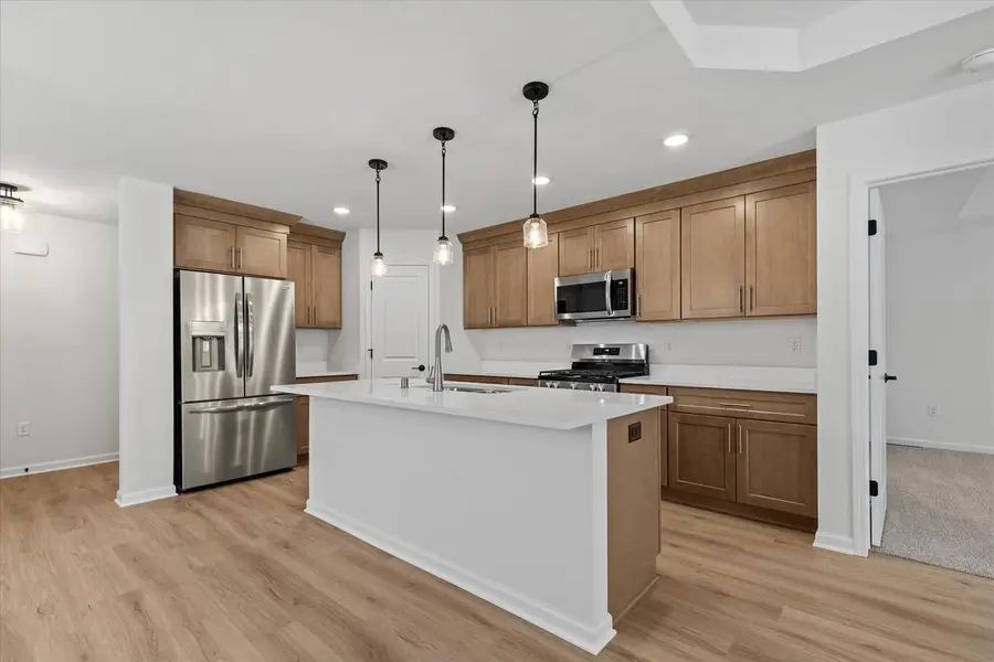 516 Hunter Oaks BOULEVARD #0802, Watertown, WI 53094 - Image #2