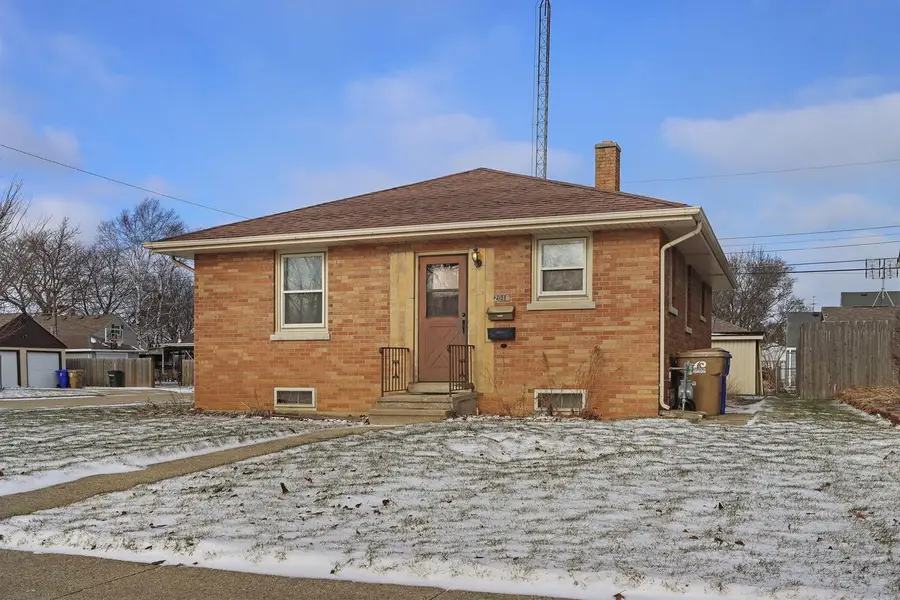 2018 33rd STREET, Kenosha, WI 53140 - Image #2