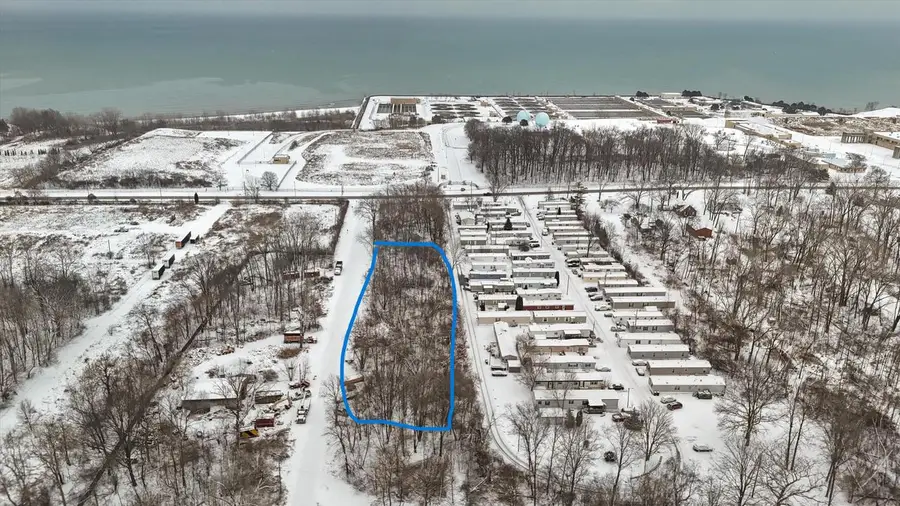 3859 E ADDISON AVENUE, Oak Creek, WI 53154 - Image #2