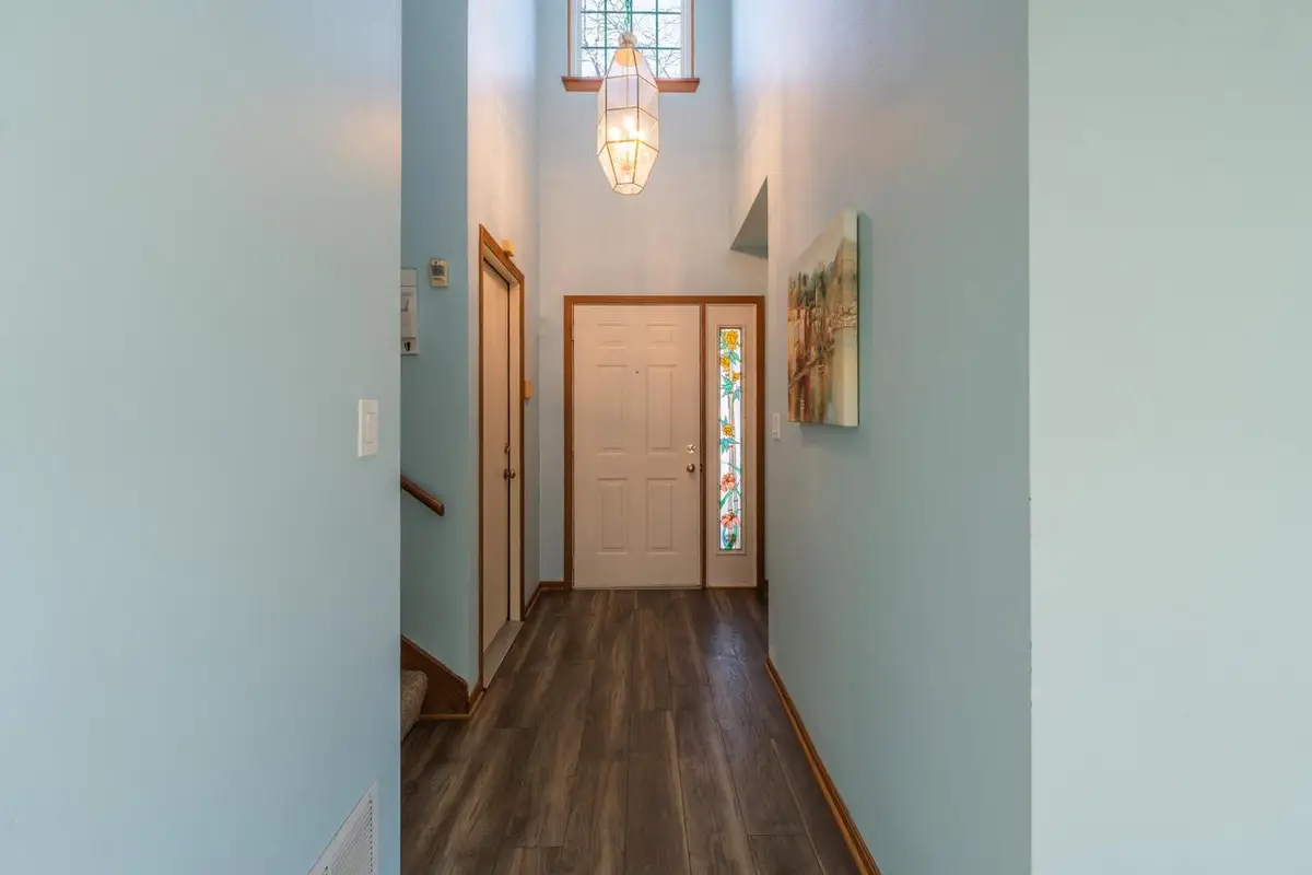 18775 Brookfield Lake DRIVE #8, Brookfield, WI 53045 - Image #1