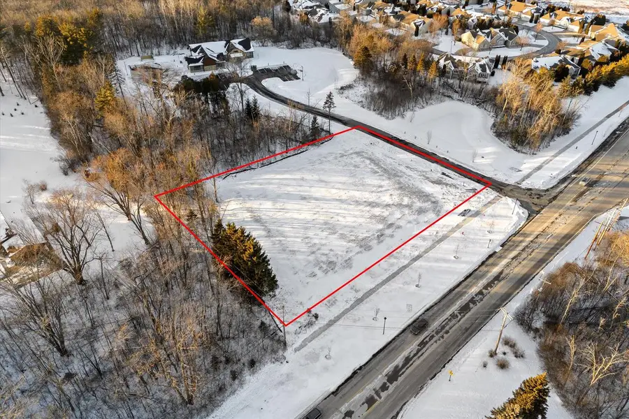 1735 PORT WASHINGTON ROAD, Grafton, WI 53024 - Image #2