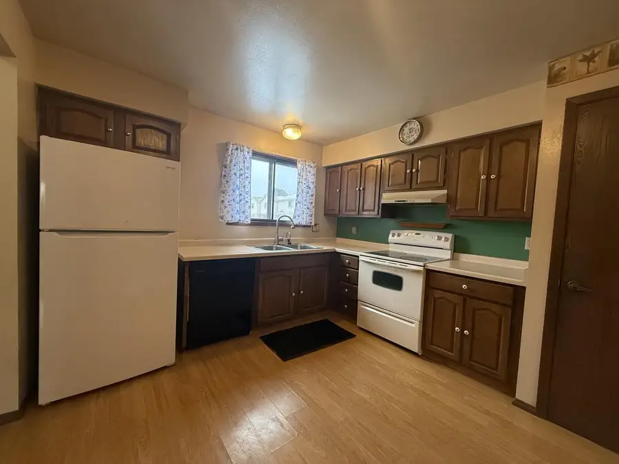 5728 Cambridge CIRCLE #7, Mount Pleasant, WI 53406 - Image #3