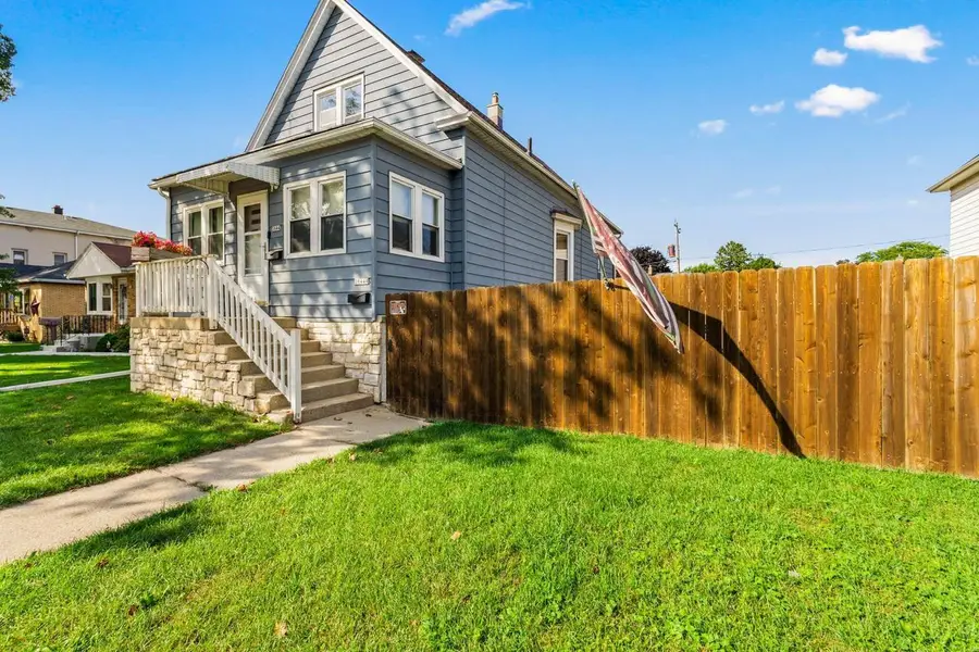 3944 E Layton AVENUE #3944A, Cudahy, WI 53110 - Image #2