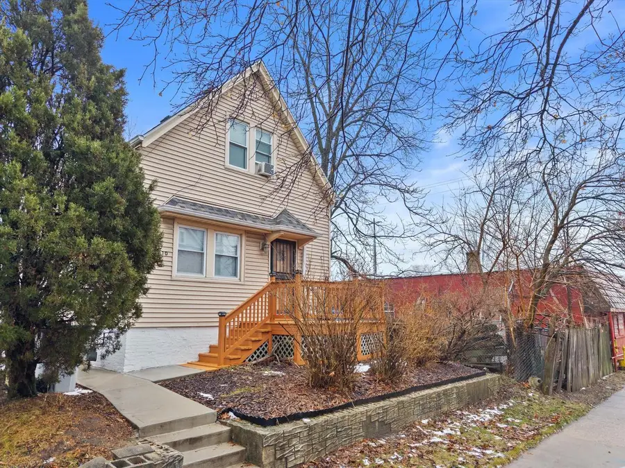 2010 N 31st STREET, Milwaukee, WI 53208 - Image #3