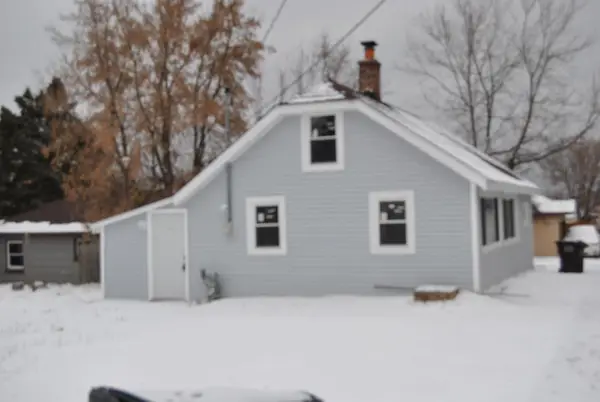 3219 W Lynndale AVENUE, Milwaukee, WI 53221