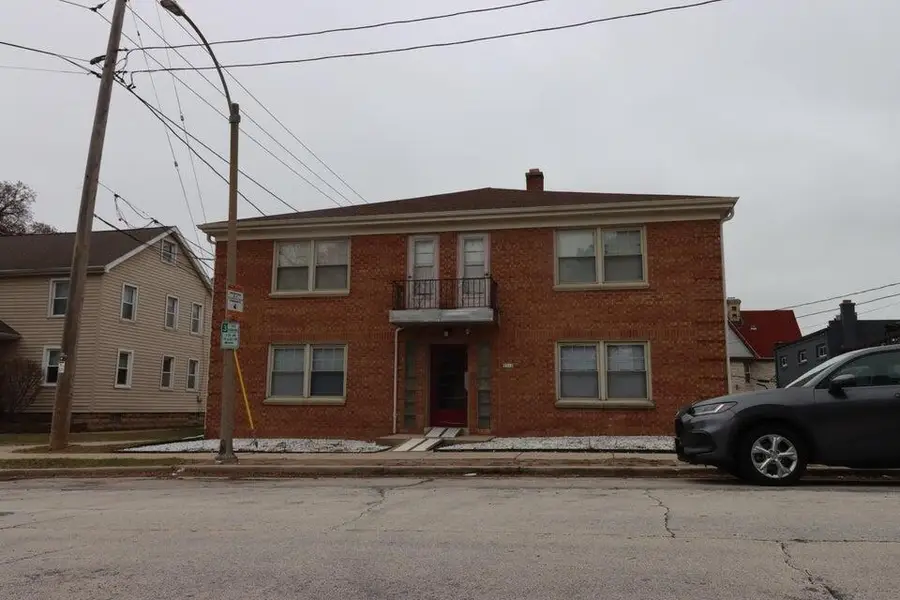 2312 N 71st STREET, Wauwatosa, WI 53213 - Image #2