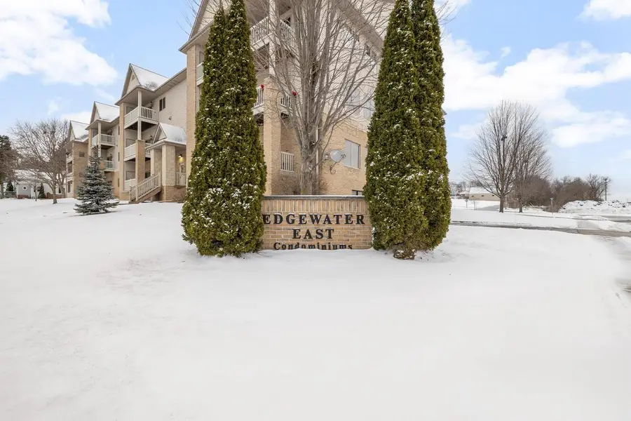 223 Fifth STREET #319, Hartford, WI 53027 - #2
