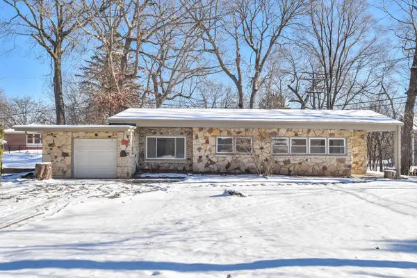 1350 Parkway DRIVE, Brookfield, WI 53005