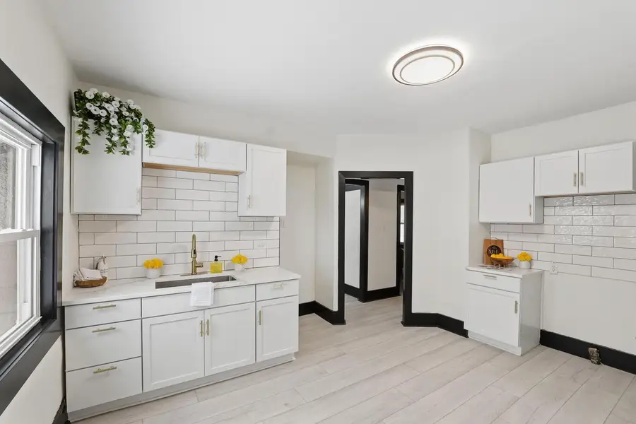 2804 N 38th STREET, Milwaukee, WI 53210 - #2