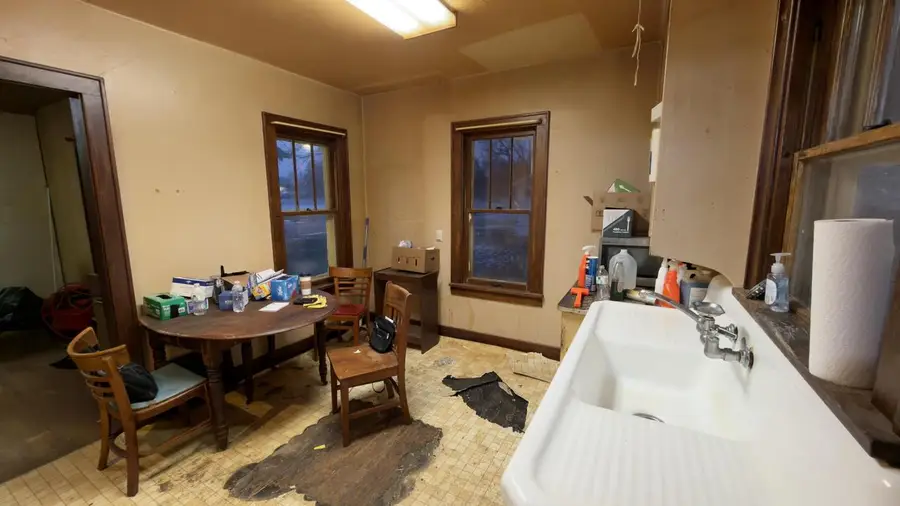 256 Robert STREET, Burlington, WI 53105 - Image #2