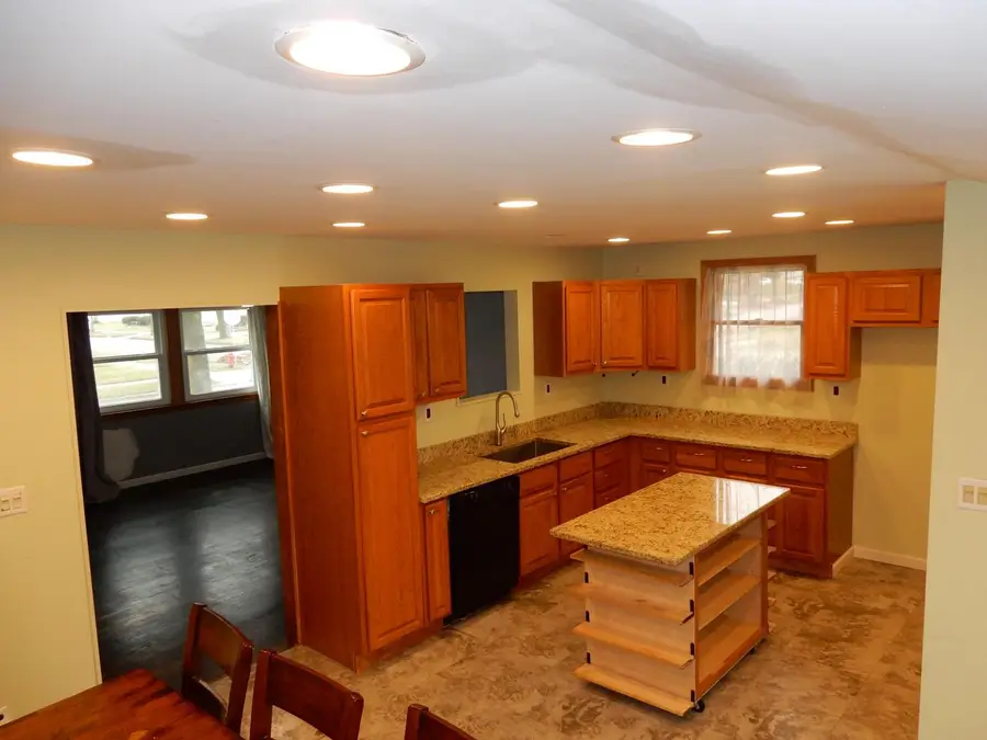 6026 W Stack DRIVE, Milwaukee, WI 53219 - Image #3