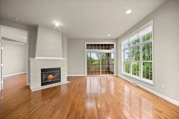 N59W17728 Meadow COURT, Menomonee Falls, WI 53051