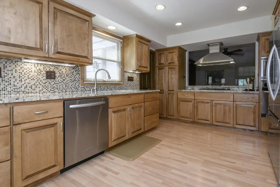 18865 Tanala DRIVE, Brookfield, WI 53045 - Image #2