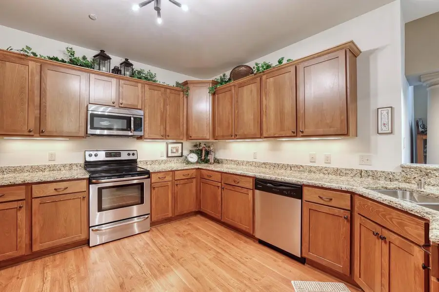 N51W34861 Wisconsin AVENUE #3114, Okauchee, WI 53069 - Image #2