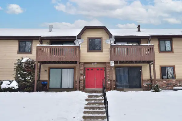 6030 W Calumet ROAD #204H, Milwaukee, WI 53223