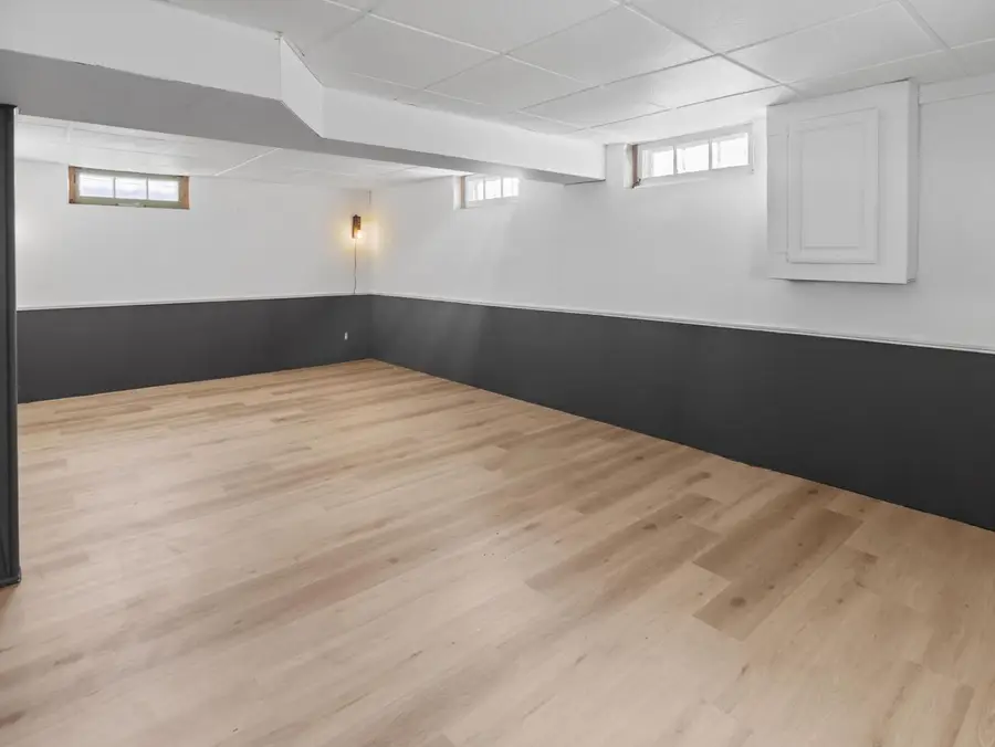 3855 S 15th PLACE, Milwaukee, WI 53221 - Image #2