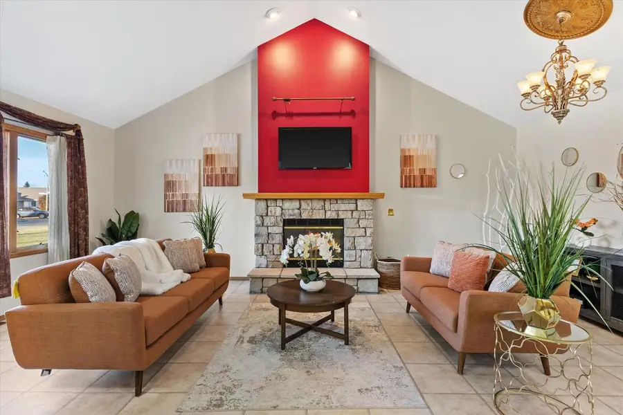 7170 S Countryside DRIVE, Franklin, WI 53132 - Image #3