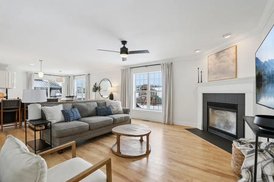 3810 Creekside DRIVE, Waukesha, WI 53189 - Image #3