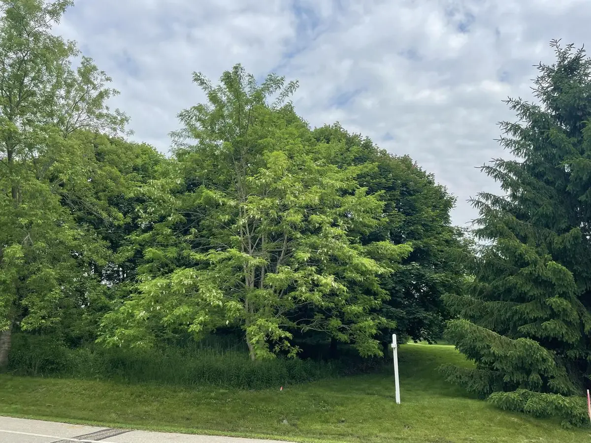 Lt2 ULAO PARKWAY, Grafton, WI 53024 - Image #1