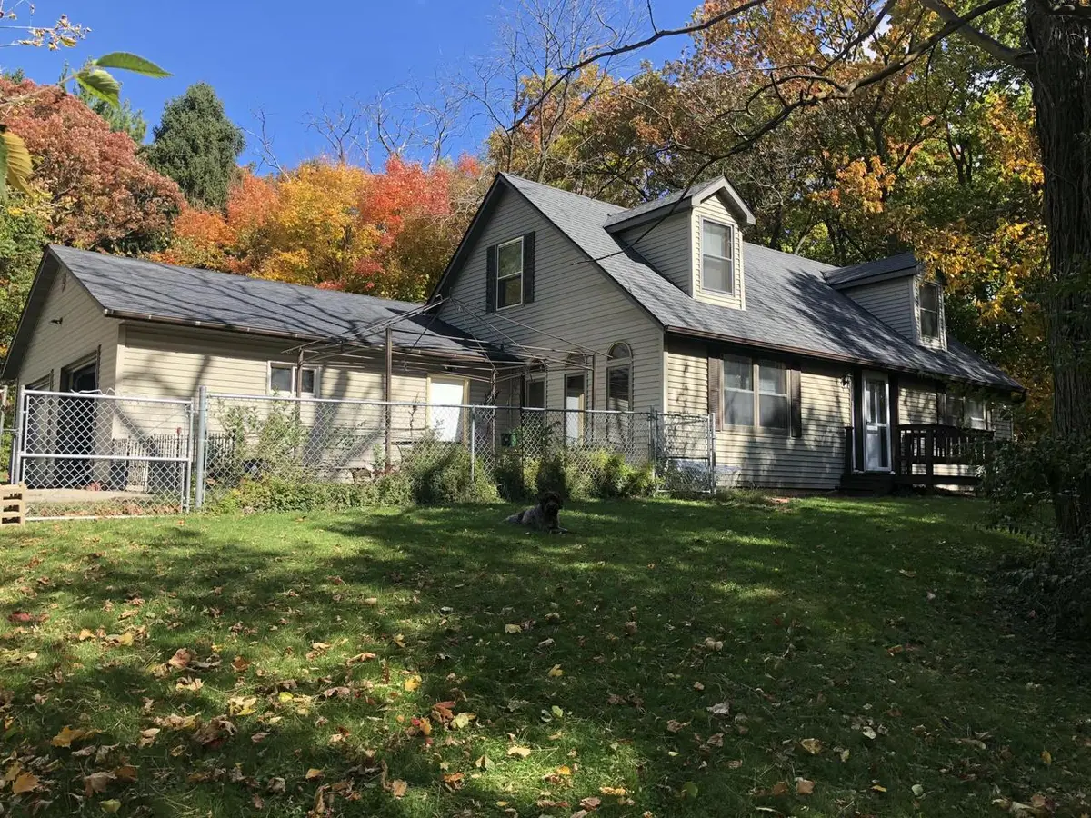 W229S8060 Big Bend DRIVE, Big Bend, WI 53103 - #1