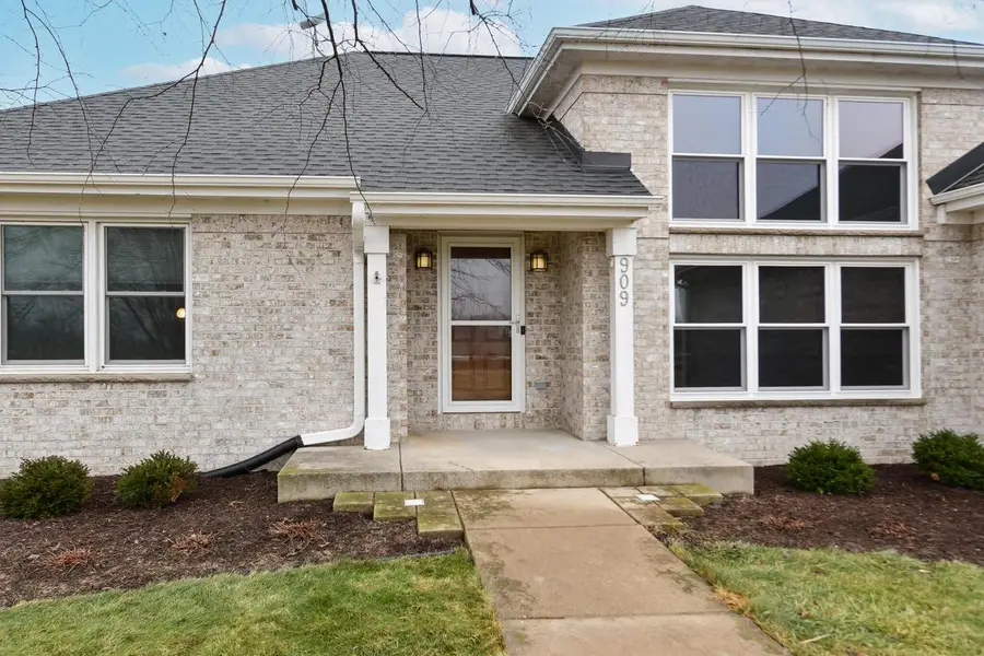 909 S Beaumont AVENUE, Kansasville, WI 53139 - Image #2