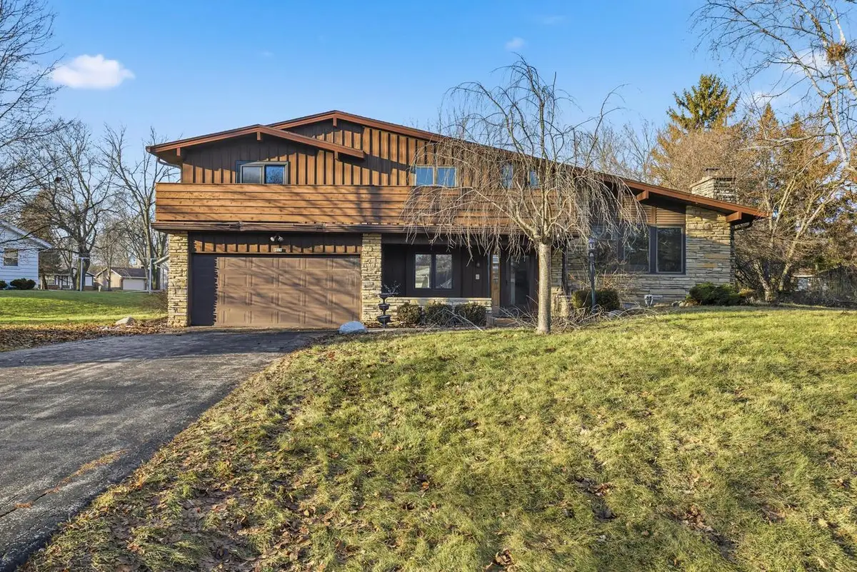 8979 N Silver Brook LANE, Brown Deer, WI 53223 - Image #1