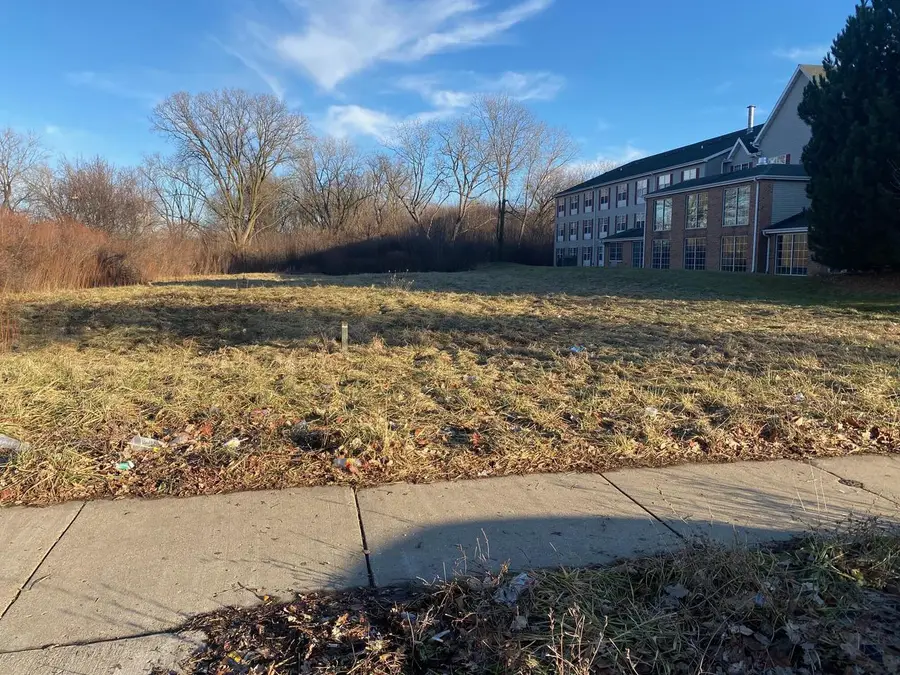 6154 S 13TH STREET, Milwaukee, WI 53221 - Image #3