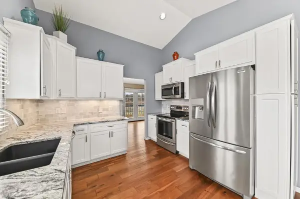 4575 Turtle Creek DRIVE #A, Brookfield, WI 53005