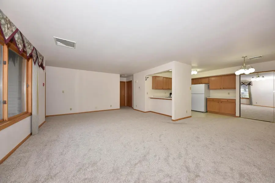 2116 Woodburn ROAD #C, Waukesha, WI 53186 - Image #2