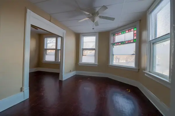 1801 W Meinecke AVENUE, Milwaukee, WI 53206