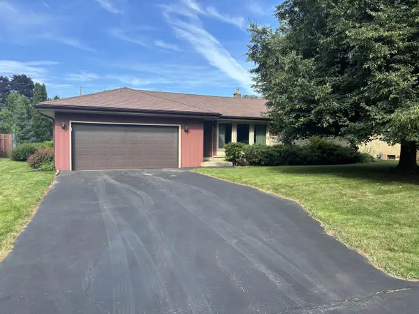 7658 N Delta PLACE, Milwaukee, WI 53223