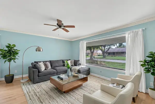 7920 W Manitoba STREET, West Allis, WI 53219