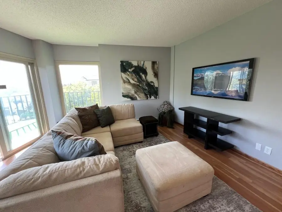 333 N Lake ROAD #507, Oconomowoc, WI 53066 - Image #3