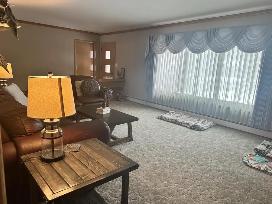 411 S 4th AVENUE, Saint Nazianz, WI 54232 - Image #2