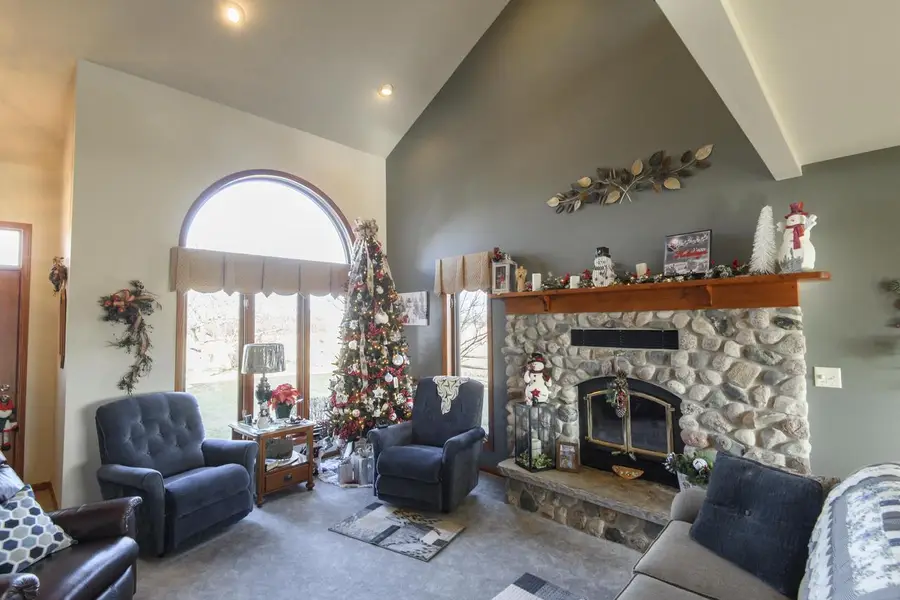 W2139 State Road 28/67, Mayville, WI 53050 - Image #2