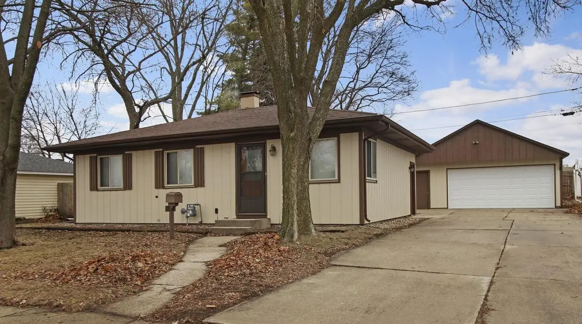 8515 17th AVENUE, Kenosha, WI 53143 - Image #1