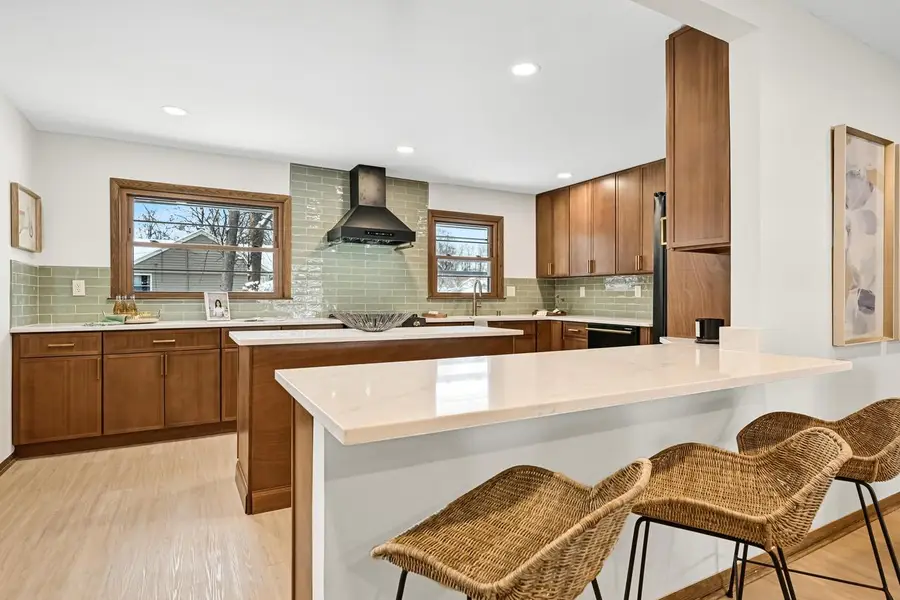 7711 N Van Dyke ROAD, Fox Point, WI 53217 - Image #3