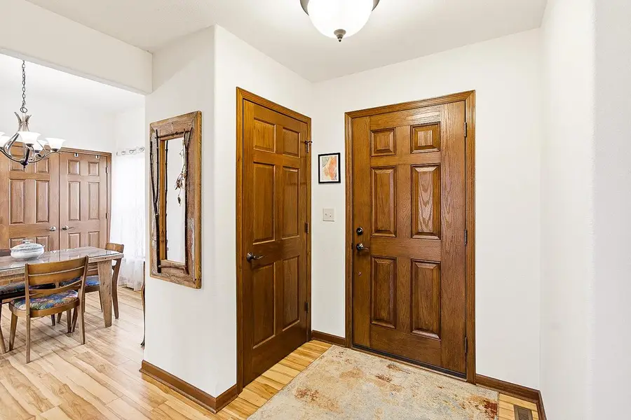 706 Bridlewood LANE, Watertown, WI 53094 - Image #3