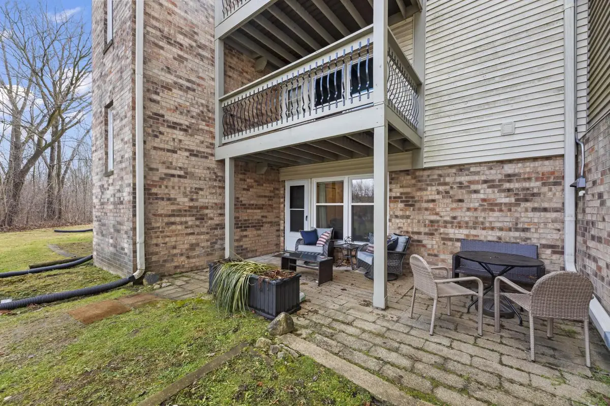 N114W16680 Crown DRIVE #9, Germantown, WI 53022 - Image #1