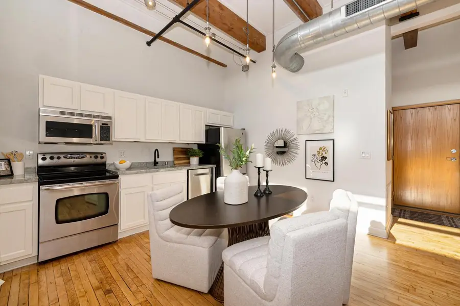 215 W Maple STREET #105, Milwaukee, WI 53204 - Image #3