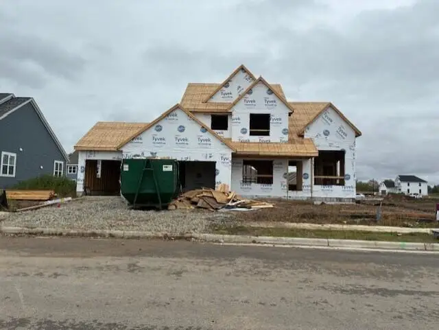 1750 Whalen DRIVE, Oconomowoc, WI 53066 - #1