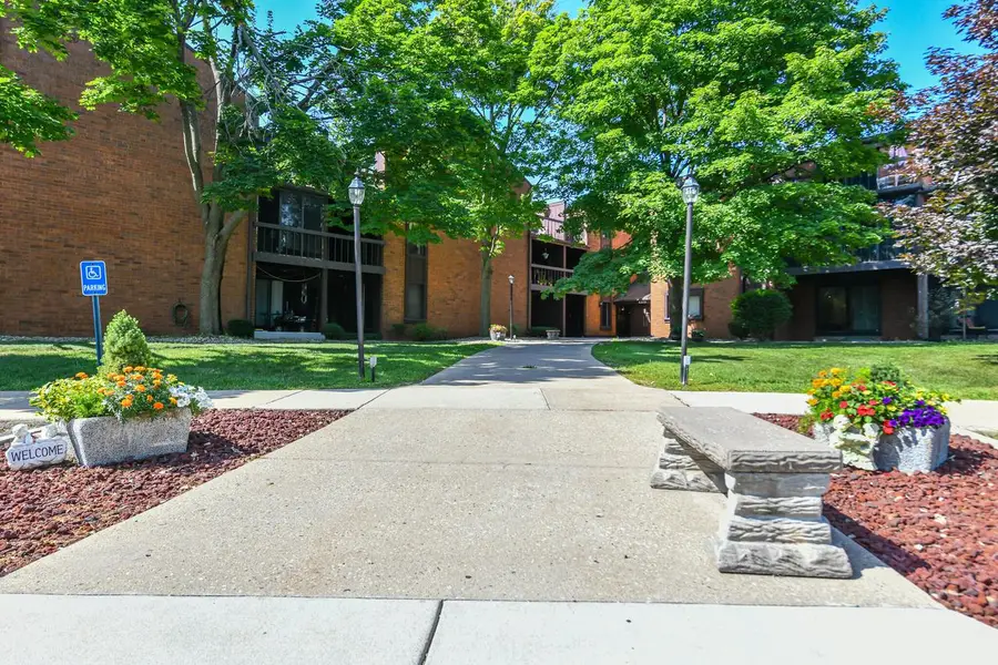 4215 N 100th STREET #231, Milwaukee, WI 53222 - Image #3