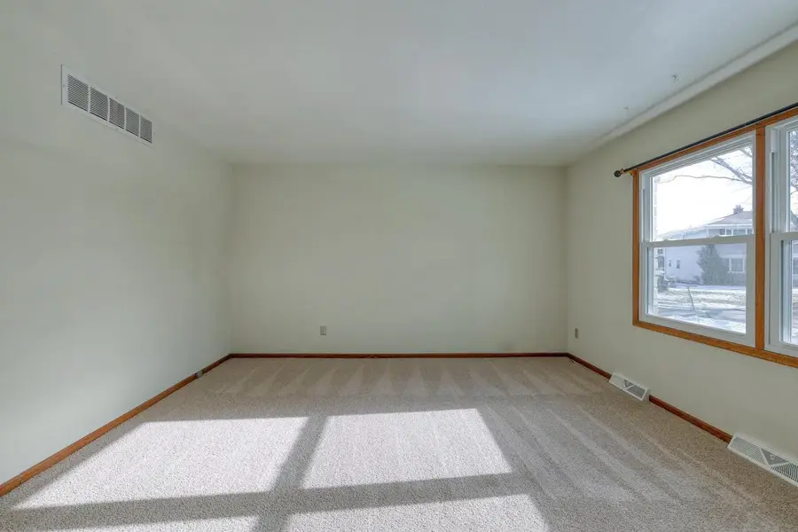 7850 W Van Beck AVENUE #7852, Milwaukee, WI 53220 - Image #3