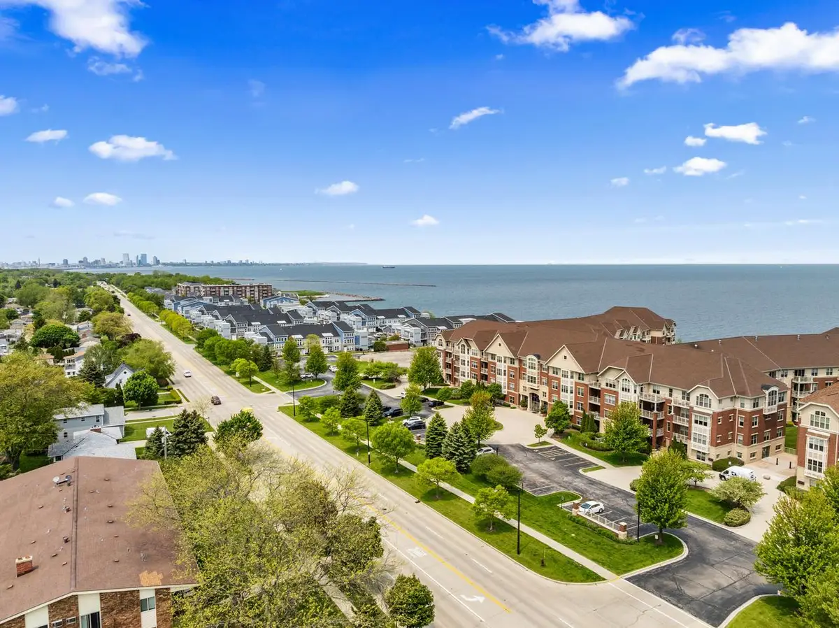 4100 S Lake DRIVE #314, Saint Francis, WI 53235 - #1