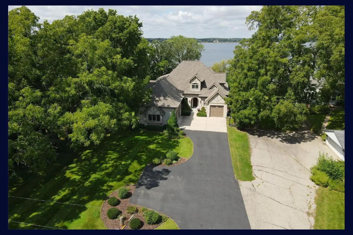 705 S Ferry DRIVE, Lake Mills, WI 53551 - Image #1