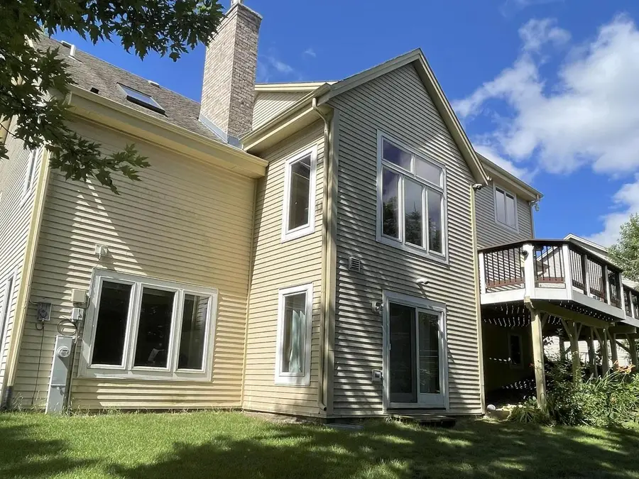 2700 Wyngate WAY, Waukesha, WI 53189 - #2