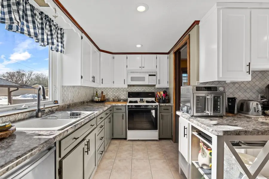 421 Manitowoc STREET, Reedsville, WI 54230 - Image #2