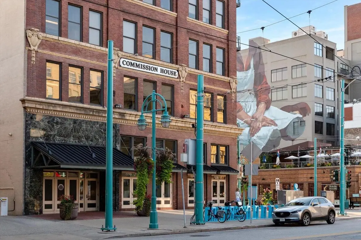 400 N Broadway #301, Milwaukee, WI 53202 - Image #1